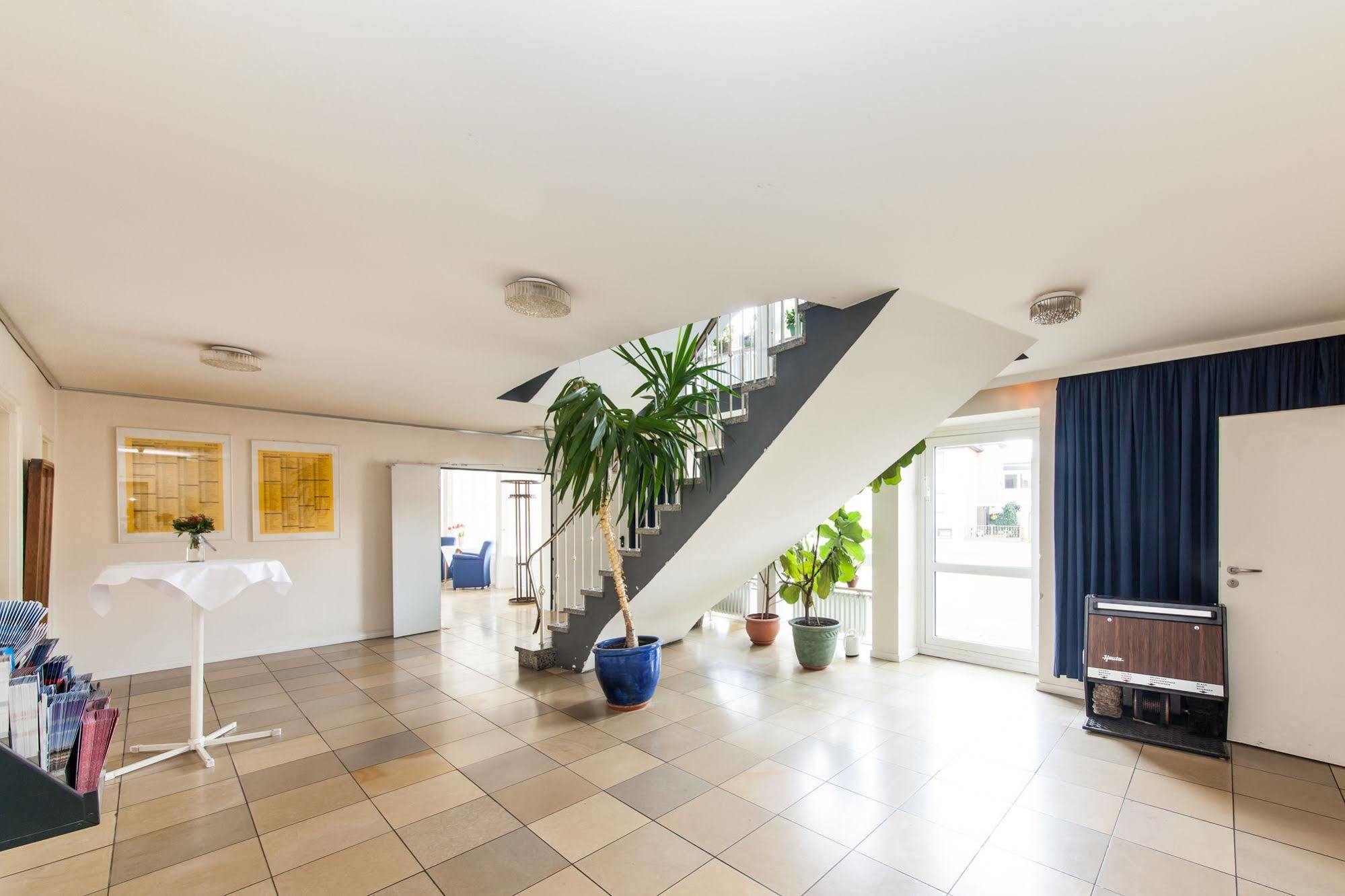 Hotel Drei Kronen Elmshorn Kültér fotó