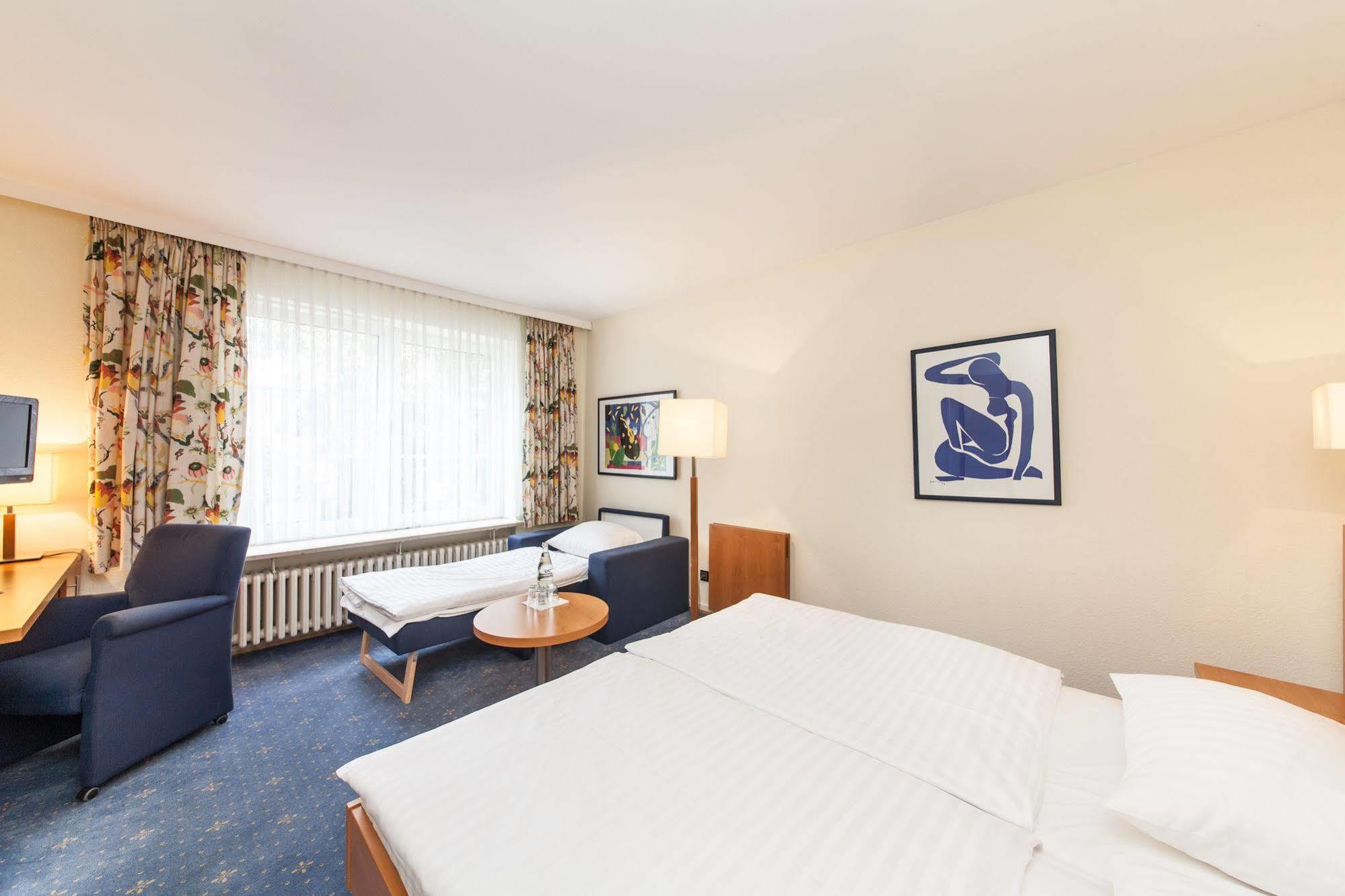 Hotel Drei Kronen Elmshorn Kültér fotó